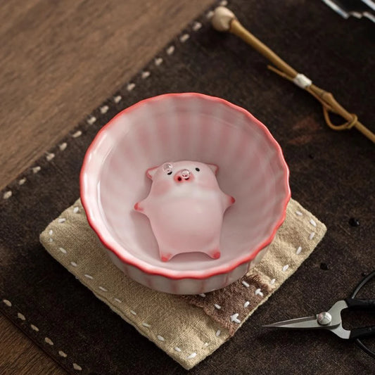 Cute Bubble-Spitting Pig Tea Pet - Ceramic Novelty Porcelain Incense Cup, Unique Tea Lover Gift
